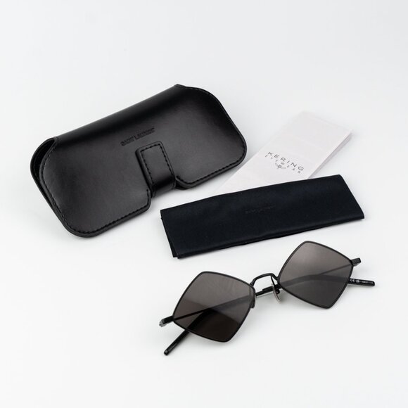 Saint Laurent Women Sunglasses Black Geometric SL302 LISA 002 BRAND NEW - Picture 15 of 17